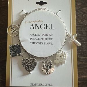 FootNotes Guardian Angel Chain Link Bracelet D12